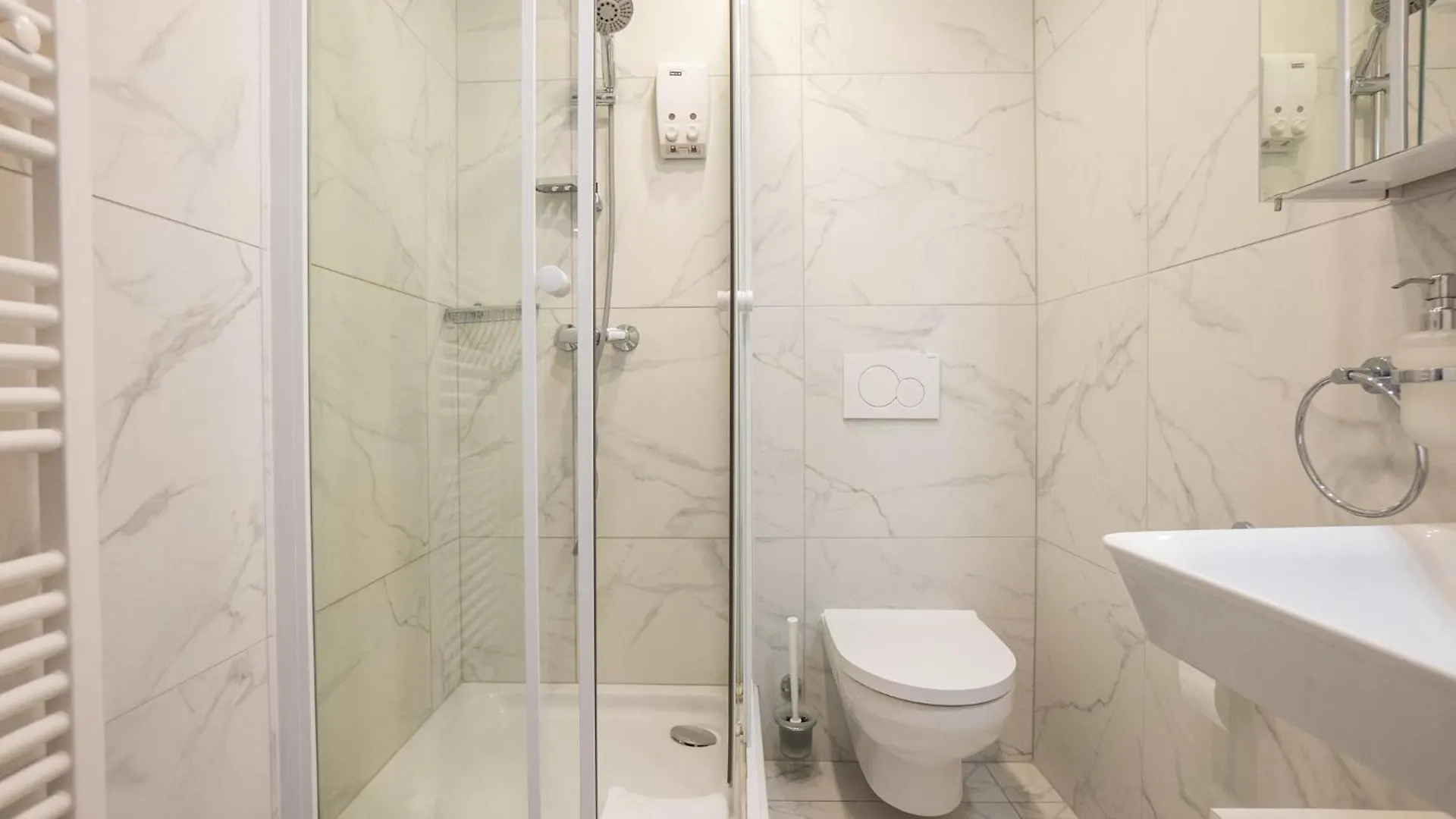 Apartamento Urban Studio With Queen-Size Bed, Self Check-In Viena